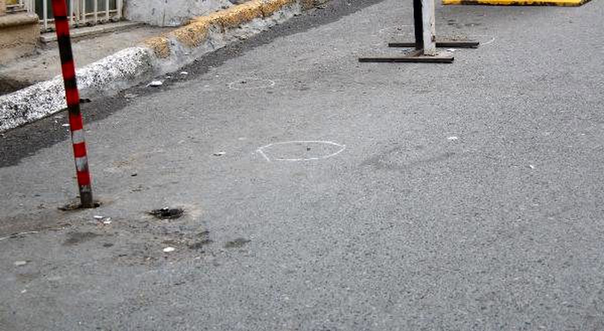 (Beyoğlu\'ndaki HDP binası önünde hareketli dakikalar
