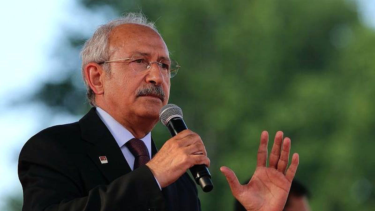 CHP lideri Kılıçdaroğlu: Türkiye\'nin dış politikasını Putin belirliyor