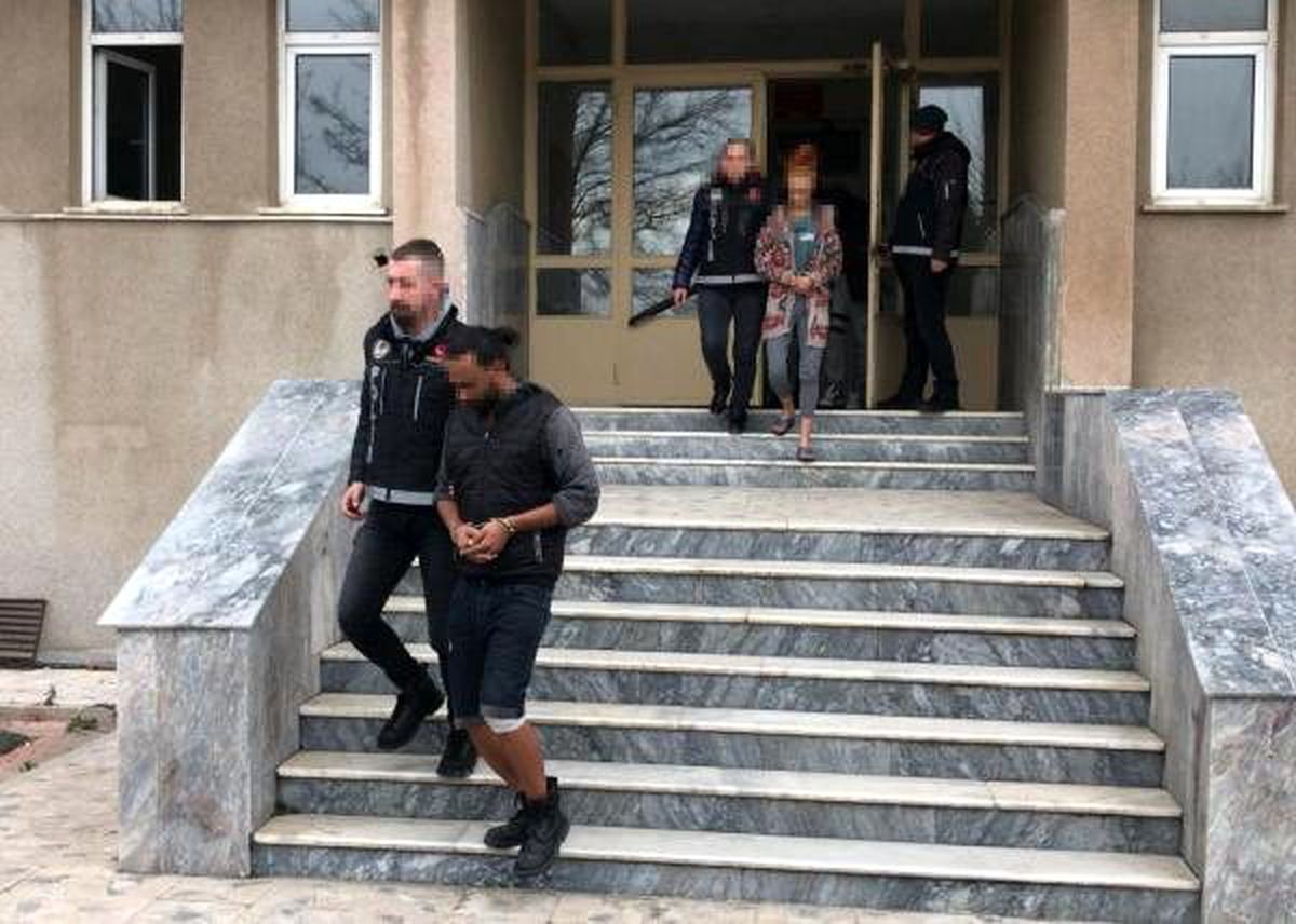 Çorlu\'da uyuşturucu operasyonu: 8 gözaltı