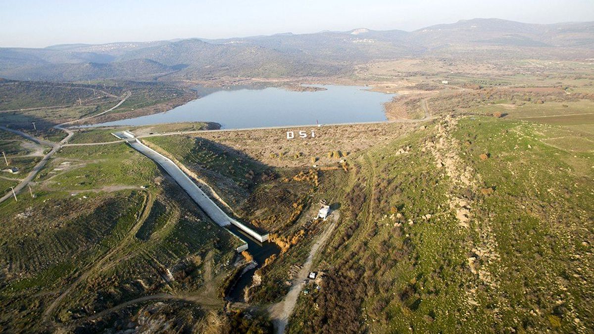 DSİ Manisa\'da 15 baraj 10 gölet yaptı