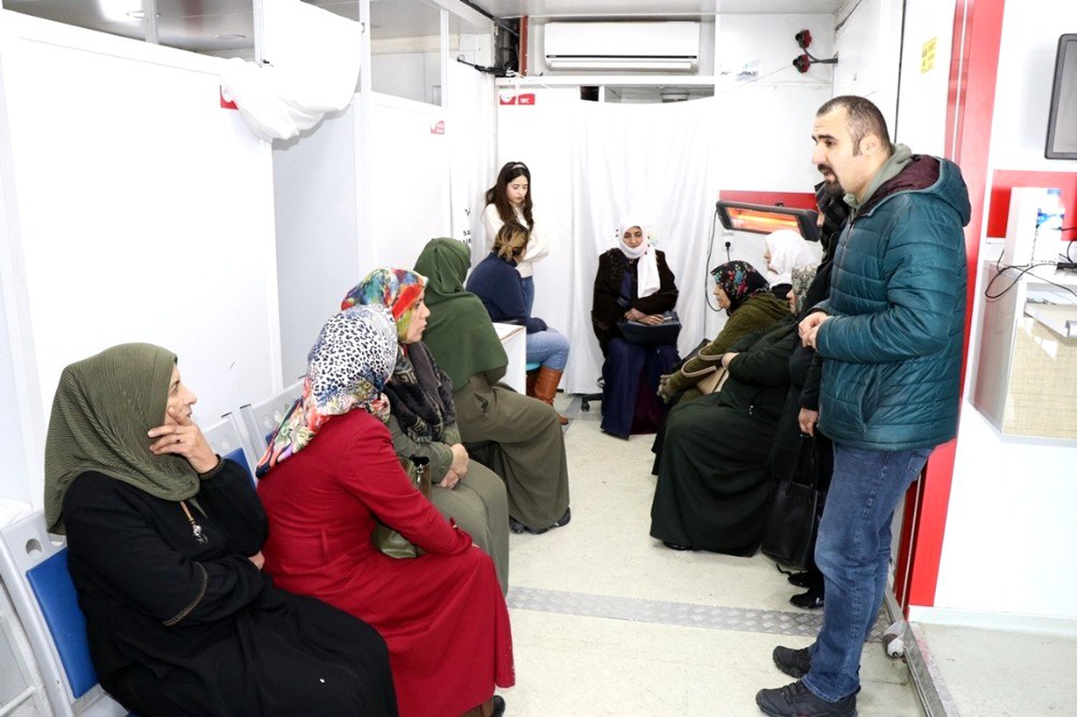 Edremit Belediyesi\'nden Sağlık Taraması Hizmeti