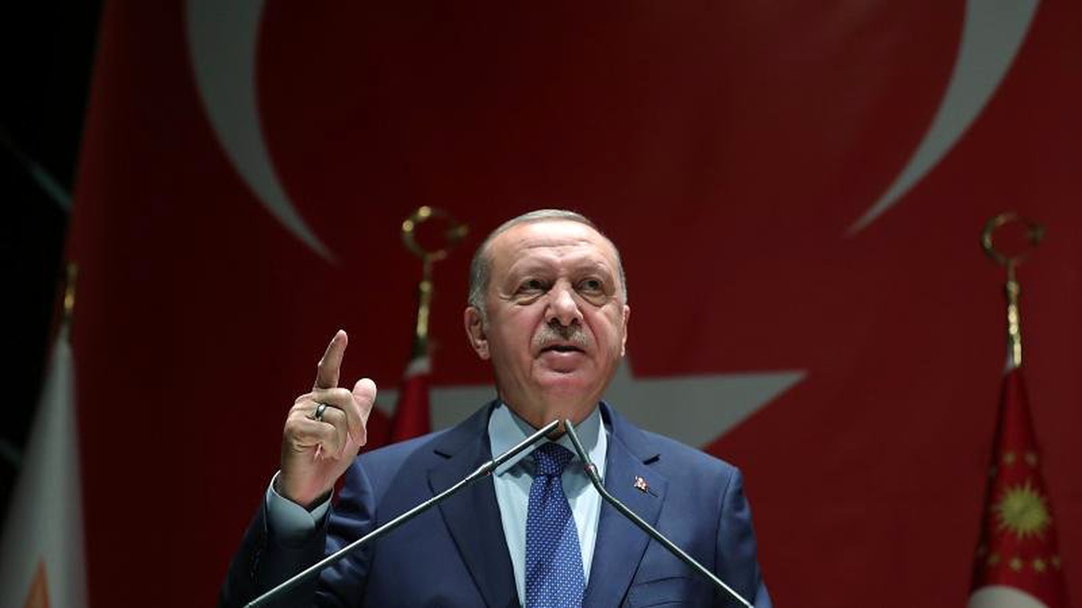 Erdoğan: Daha fazla belediye başkanının AK Parti\'ye katılacağına inancım tam