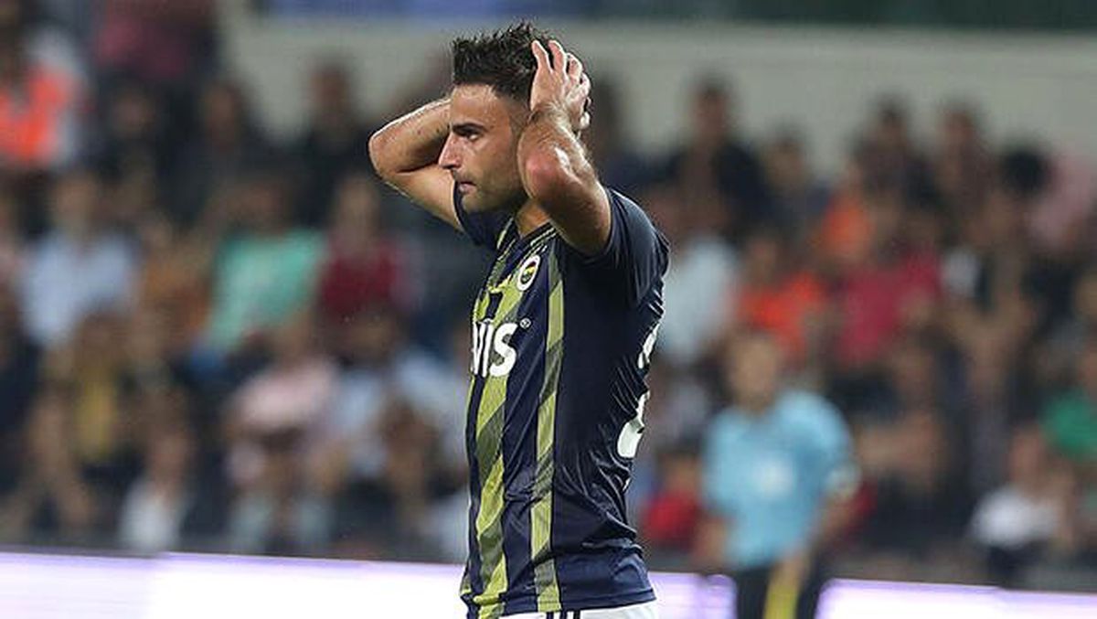Fenerbahçe\'de Deniz Türüç şoku!