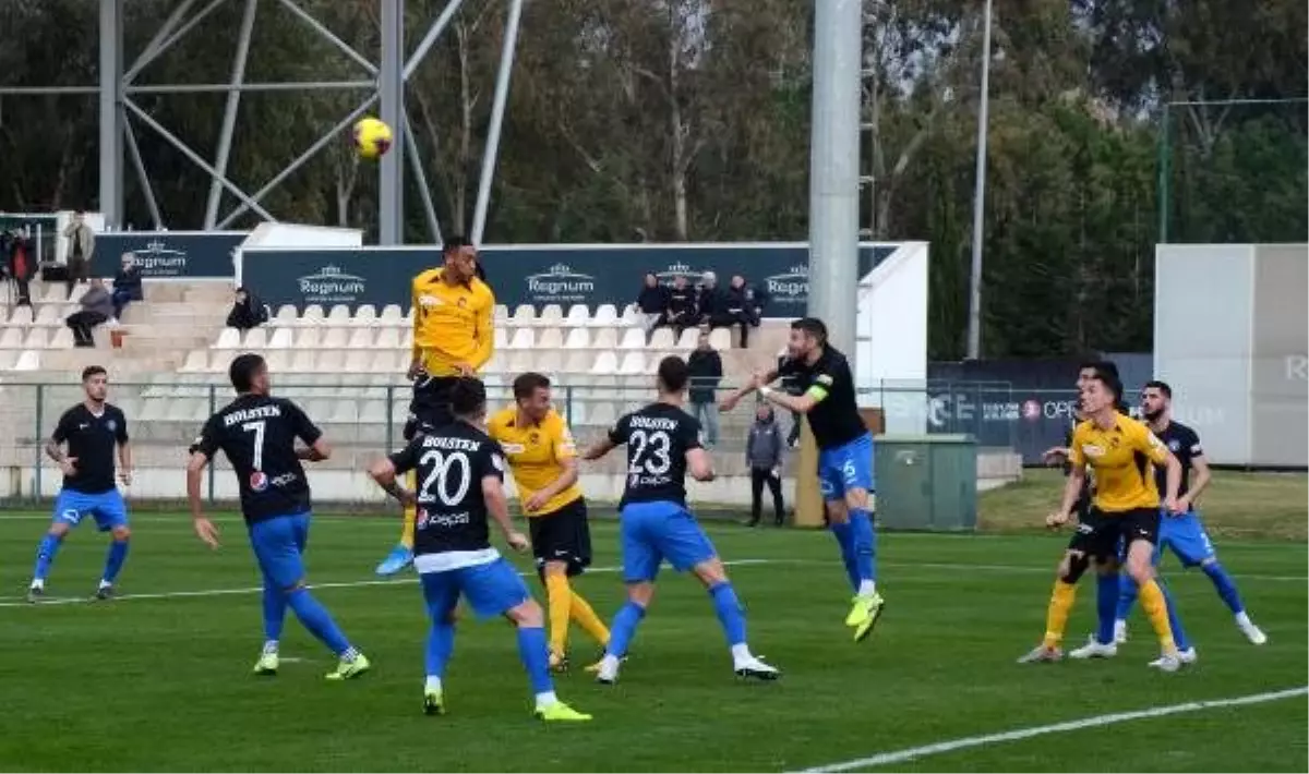 Hagi\'nin takımı hazırlık maçında Young Boys\'a yenildi: 1-0