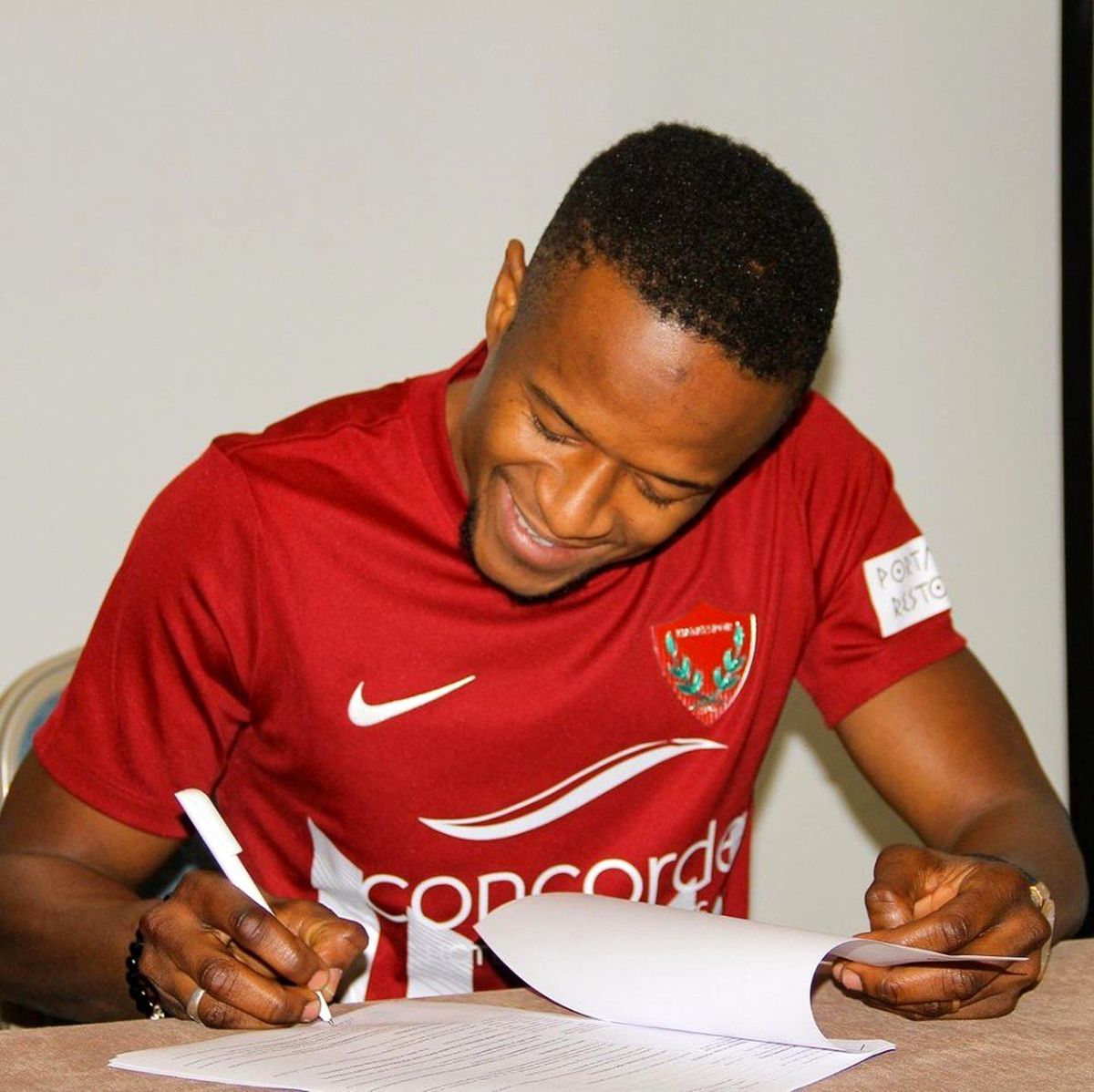 Hatayspor\'da Dame Diop imzayı attı