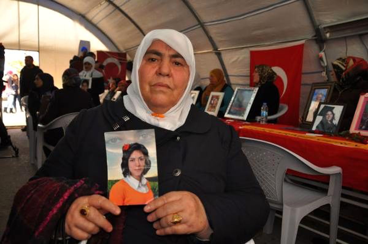 HDP önündeki eylemde 135\'inci gün; aile sayısı 70 oldu (2)