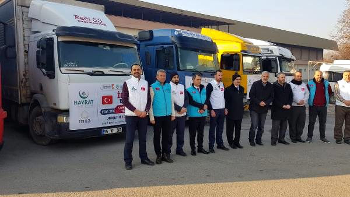 Kahramanmaraş\'tan İdlib\'e 7 TIR insani yardım