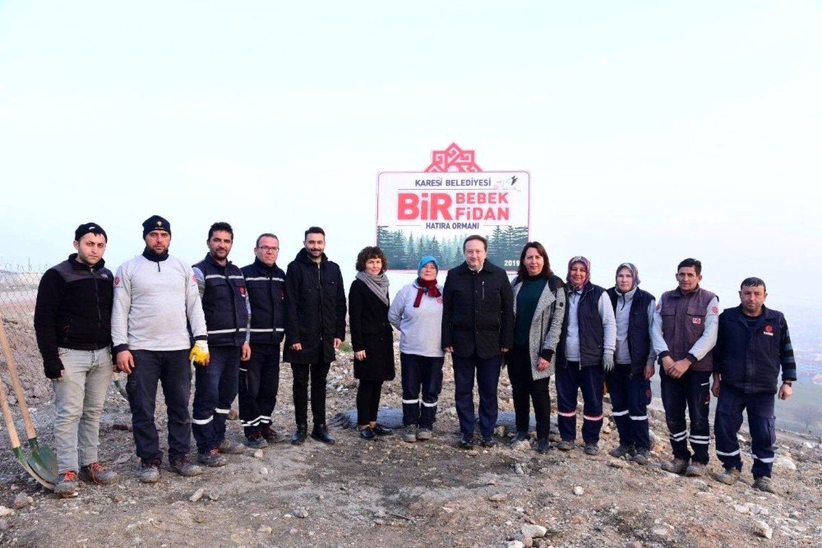 Karesi\'de Bir Bebek Bir Fidan Hatıra Ormanı yeşeriyor