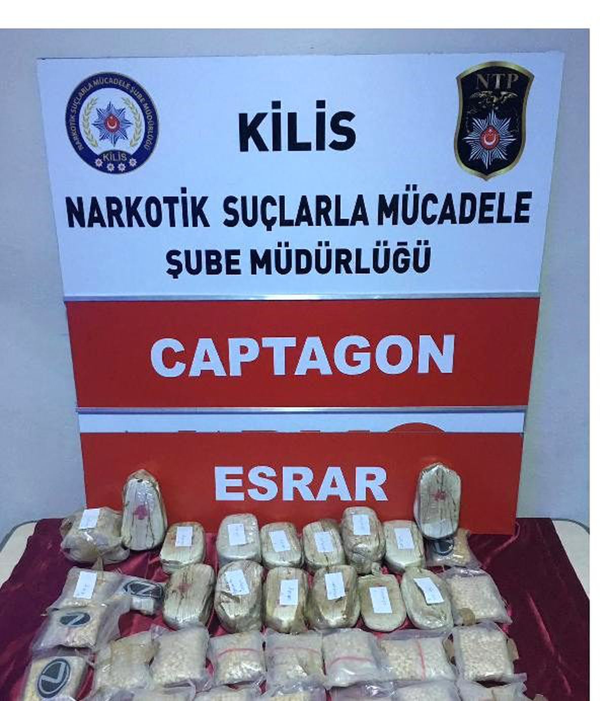 Kilis\'te, 135 bin 300 uyuşturucu hap ele geçirildi
