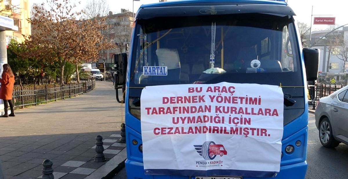 Kurallara uymayan minibüs şoförlerine pankartlı ceza