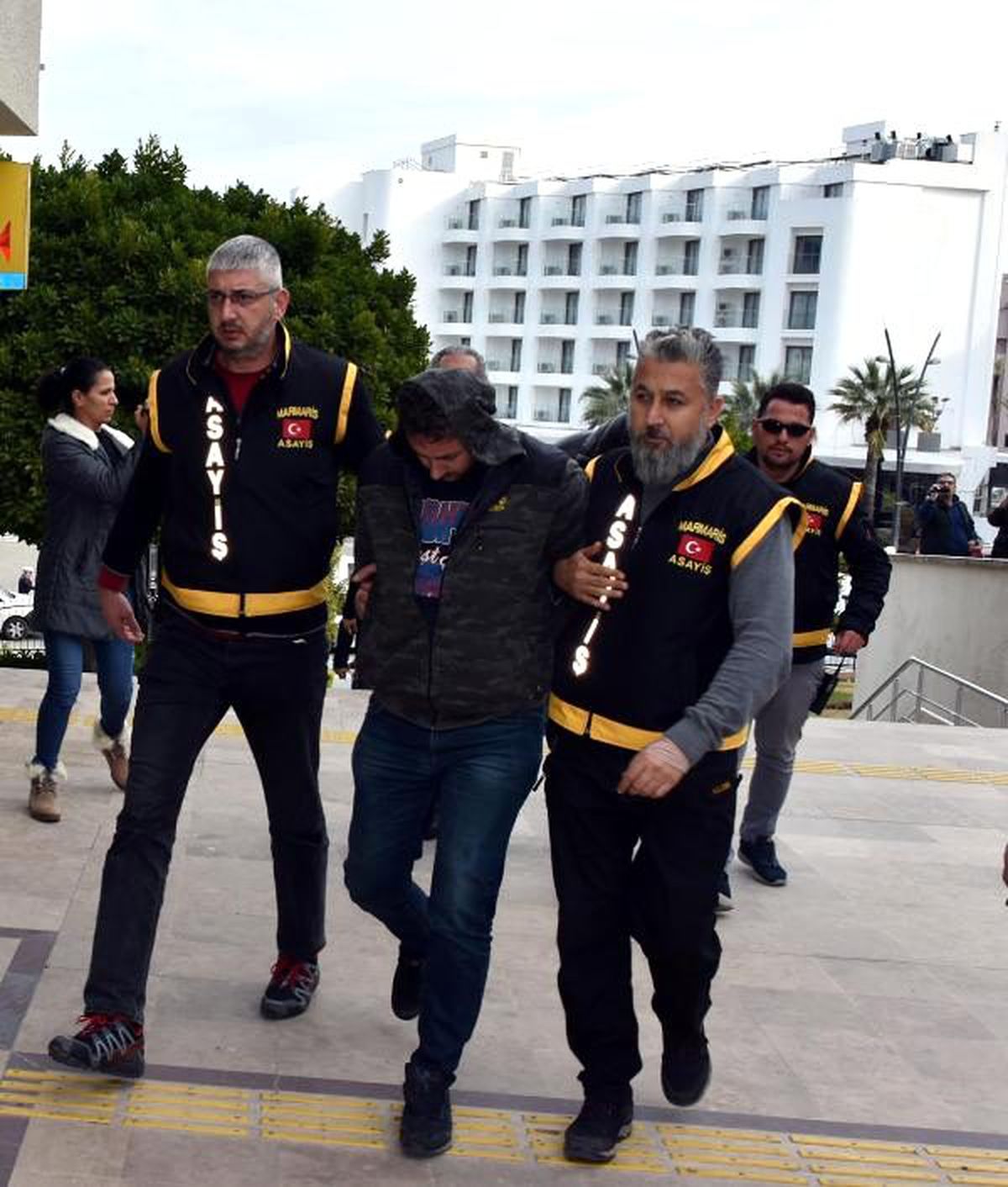 Marmaris\'te seyir tepesindeki cinayete 1 tutuklama