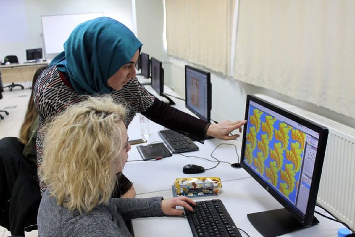 Moda tasarımcıları Bursa Uludağ Üniversitesi’nde yetişiyor