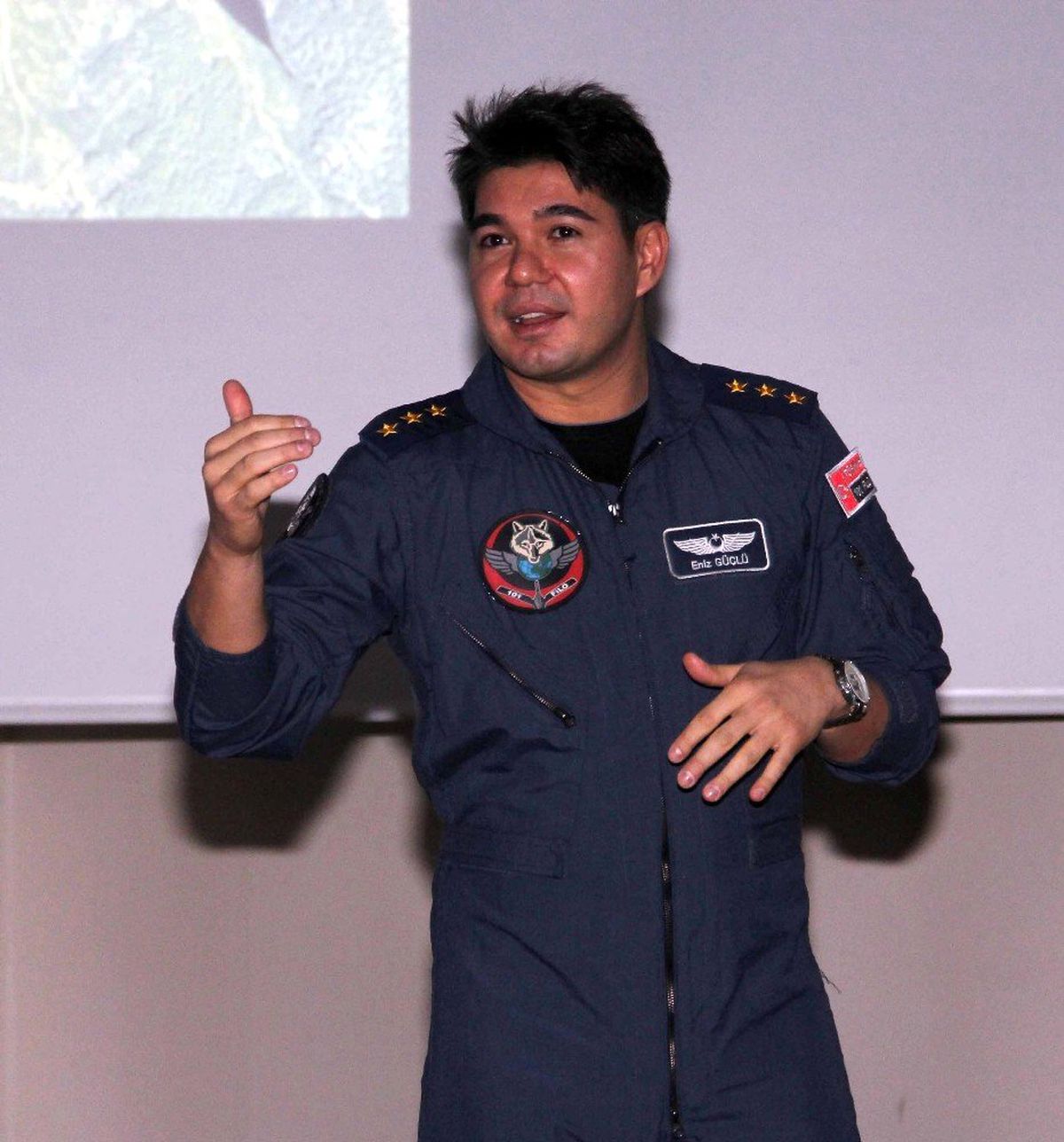 Savaş pilotu Yüzbaşı Güçlü: "Tercihlerinizin hayatını yaşarsınız"