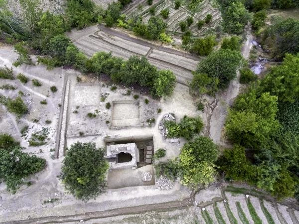 Stadyum için araştırılan alanda tarihi mezar çıktı