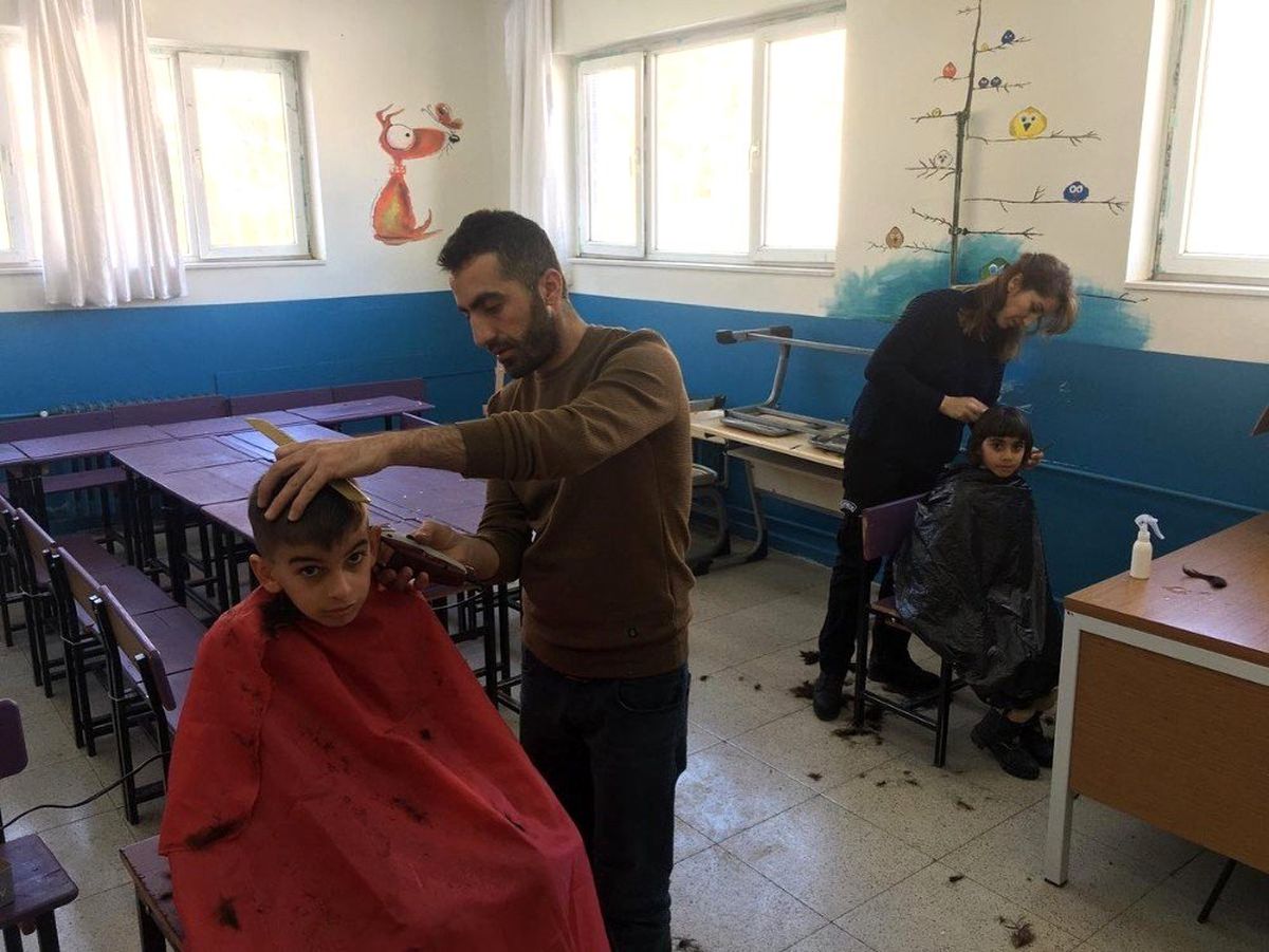 Uludere\'de Kuaförüm Köyümde Projesi
