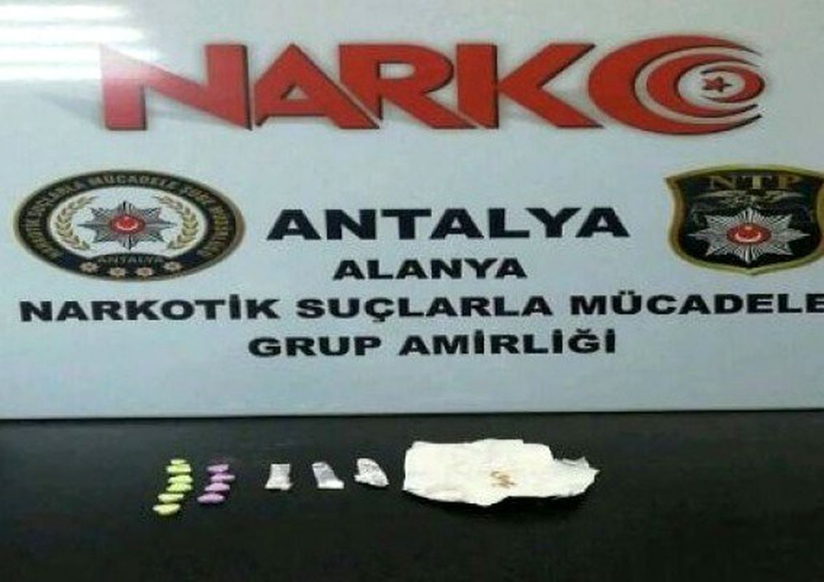 Alanya\'da uyuşturucu operasyonu: 3 gözaltı