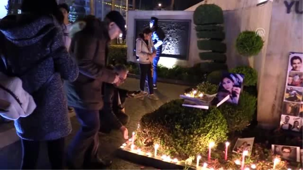 Alanya\'daki İranlılar Tahran\'da düşen uçakta hayatını kaybedenleri andı
