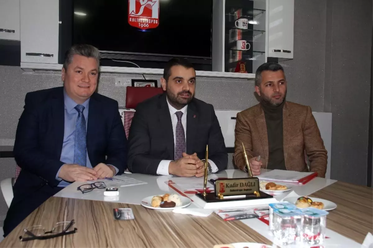 Balıkesirspor Başkanı Kadir Dağlı: "Hiçbir futbolcu bireysel olarak benimle görüşmedi"