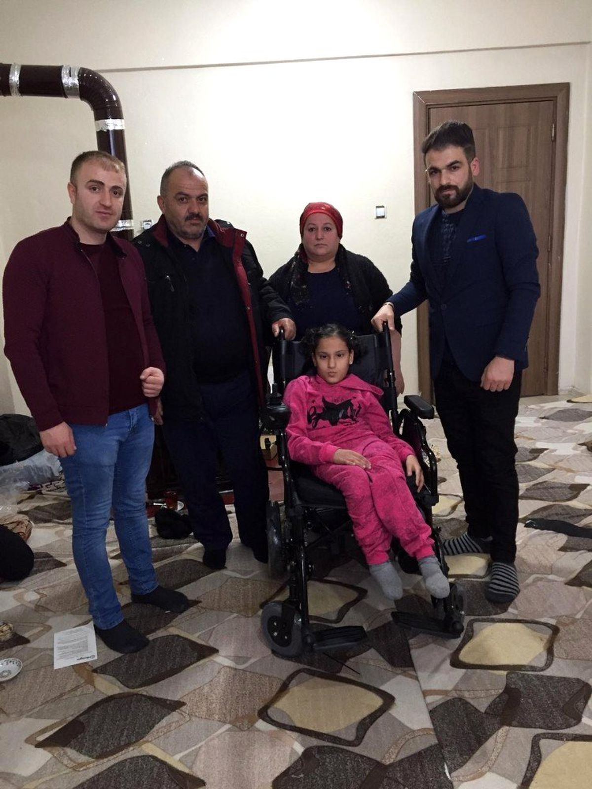 Başkan Aydoğdu\'dan engellilere destek