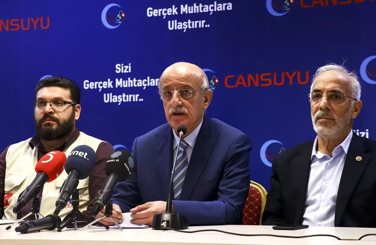 Cansuyu Derneği, İdlib\'e 3 ayda 450 ton yardım gönderdi