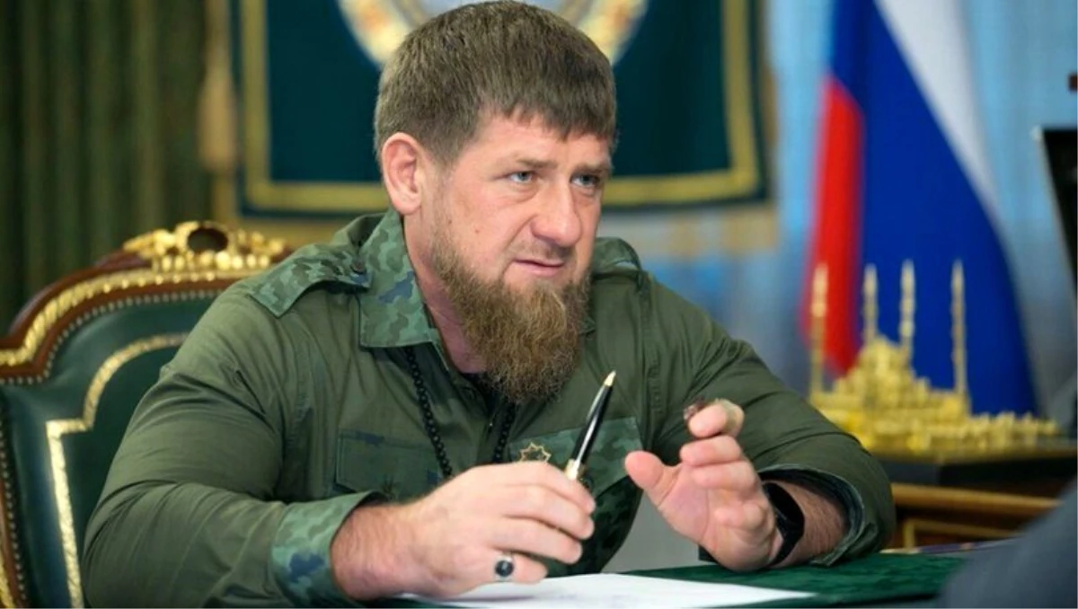 Çeçenistan Başkanı Kadirov görevini \'geçici bir süreliğine\' bıraktı