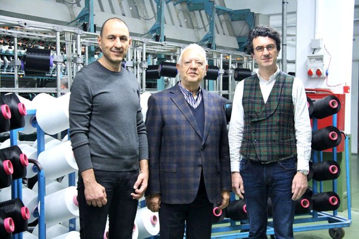 Ertona, atıktan ürettiği ipliği boyalı olarak pazara sunmaya başladı