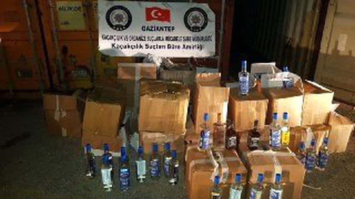 Gaziantep\'te 610 şişe sahte alkol ele geçirildi