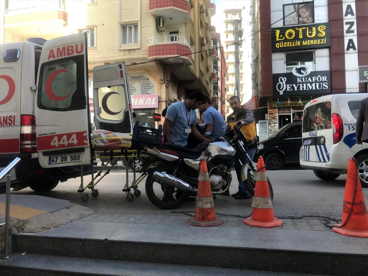 Kanepenin içinde ağır yaralı bulunan kadın hastanede öldü