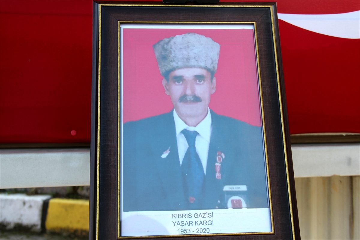 Kıbrıs gazisi son yolculuğuna uğurlandı