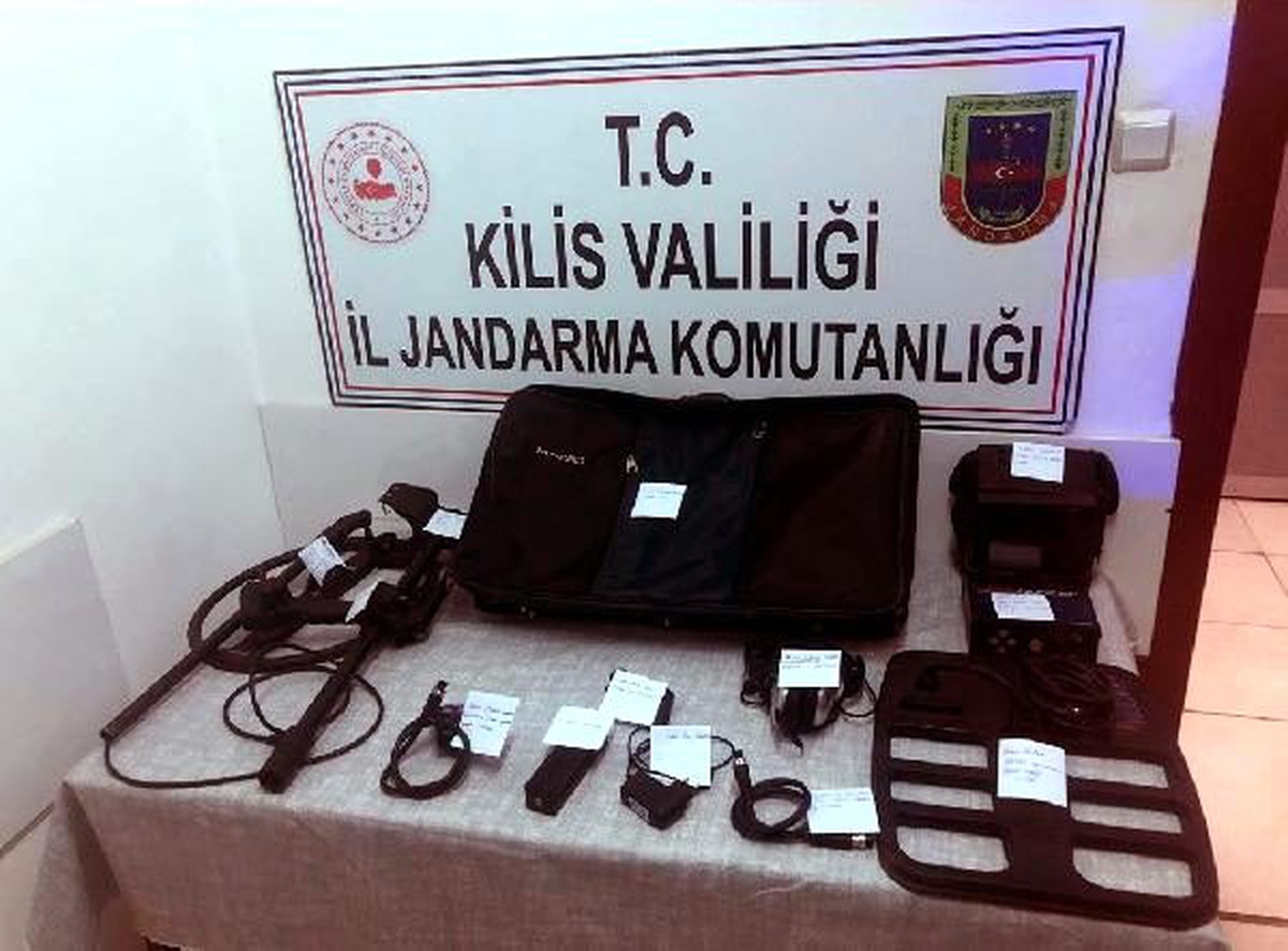 Kilis\'te kaçak kazıya 5 gözaltı