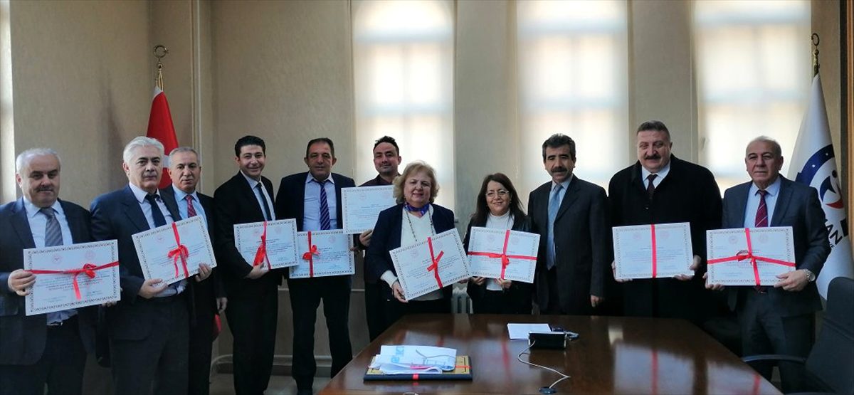 Nallıhan\'da okullara beyaz bayrak sertifikası