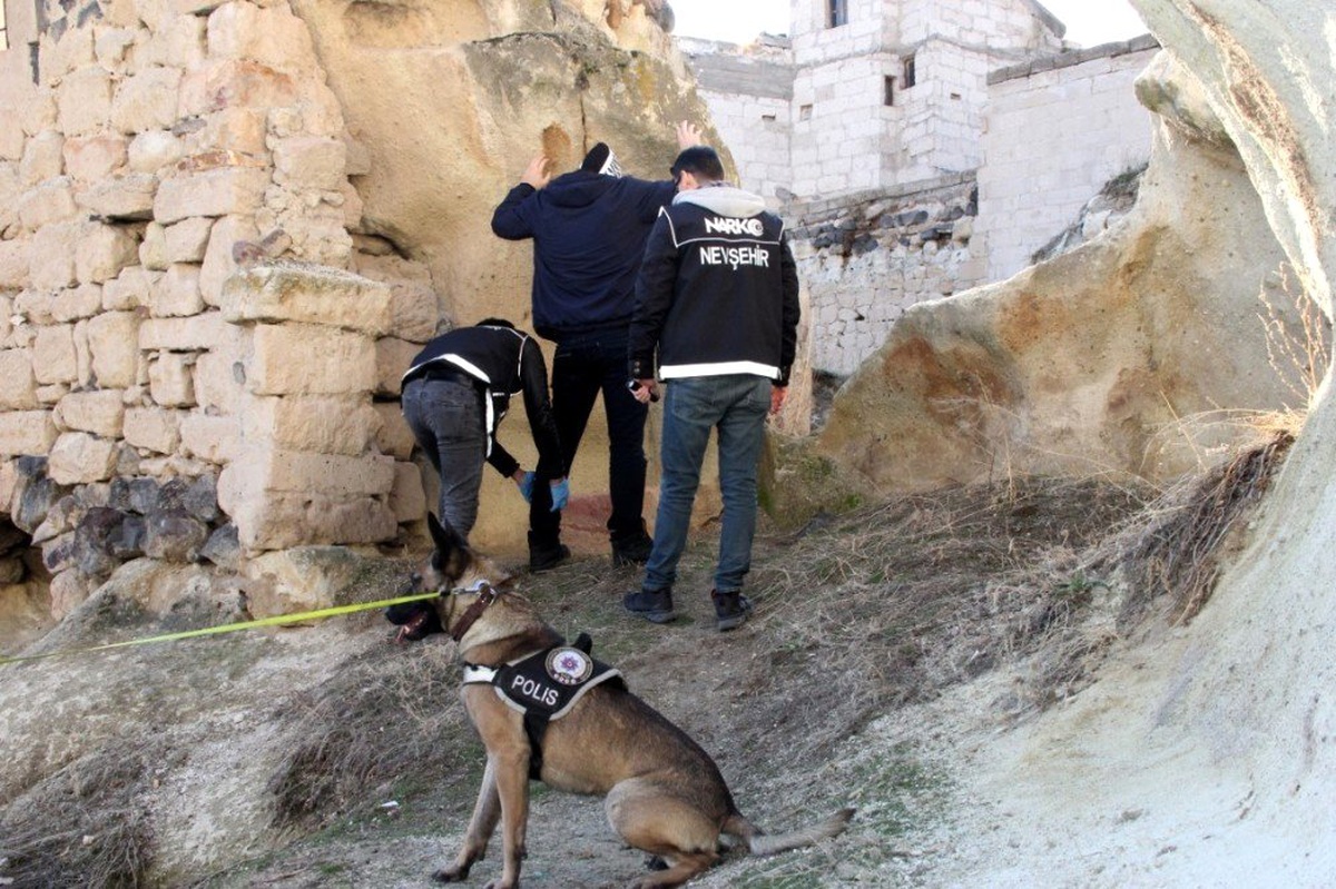 Nevşehir\'de narkotik uygulaması yapıldı