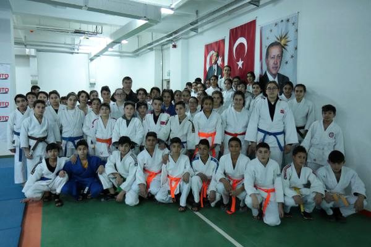 Okul Sporları Yıldızlar Ligi Judo İl Seçmeleri yapıldı