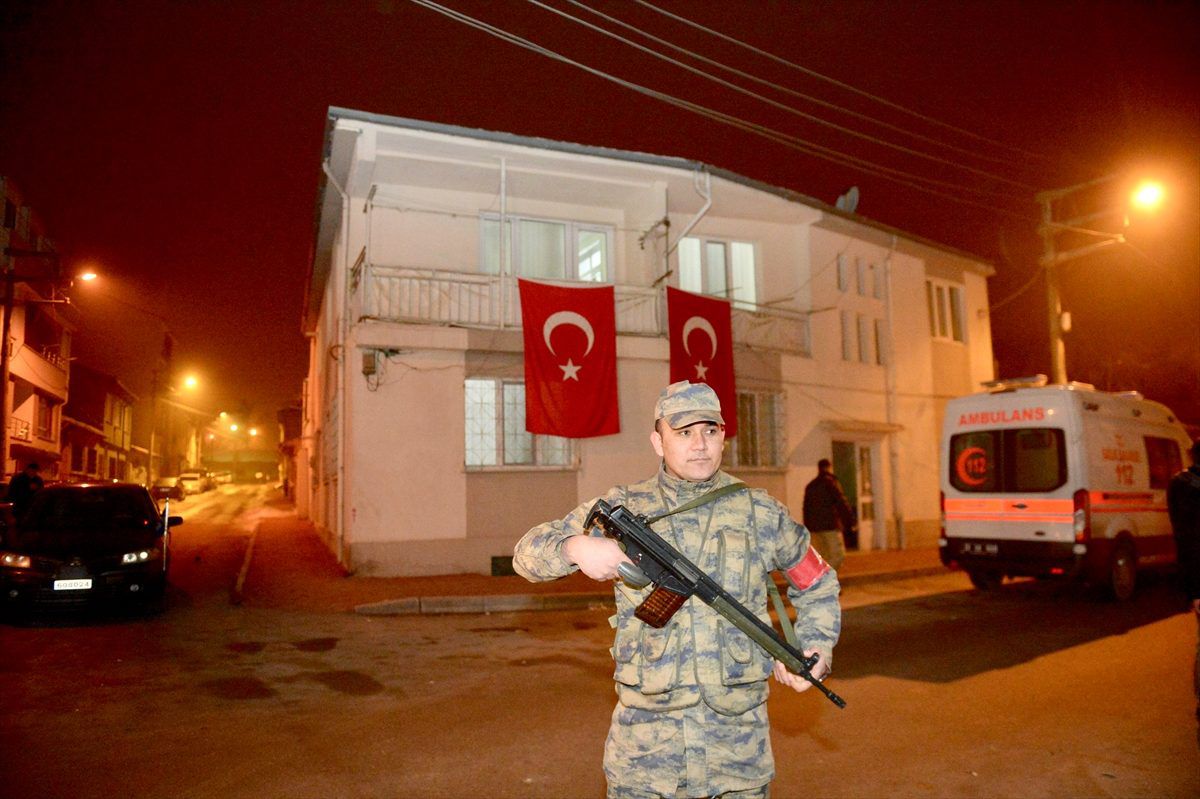 Piyade Binbaşı Tombul\'un şehadet haberi Eskişehir\'deki babaevine ulaştı