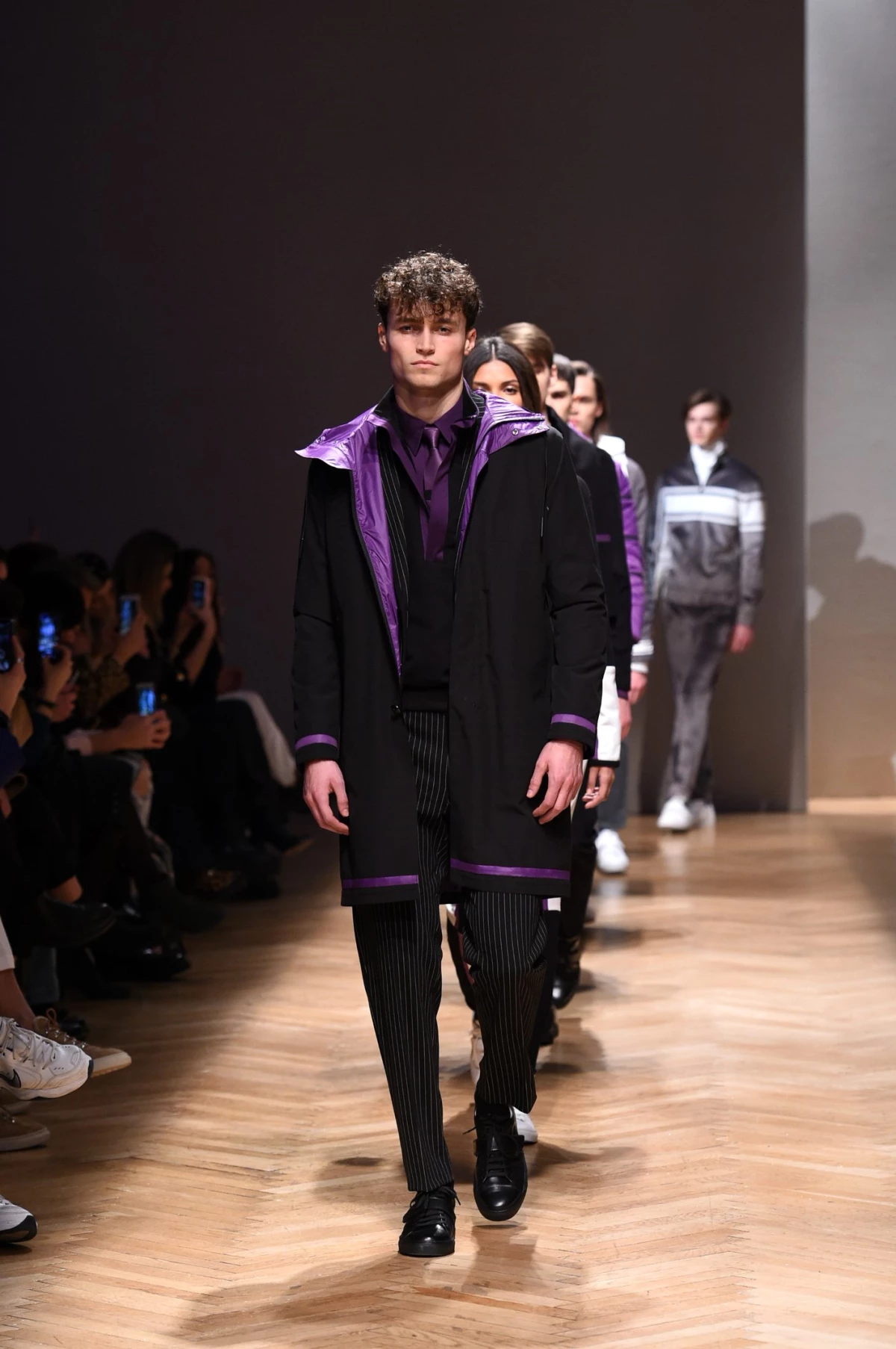 Seradar Uzuntaş Milano Moda Haftası\'nda Yeni Nesil Aristokrasiyi Tanımlıyor
