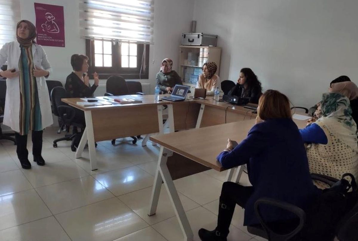 Sincan\'da anne adaylarına sertifikalı eğitim
