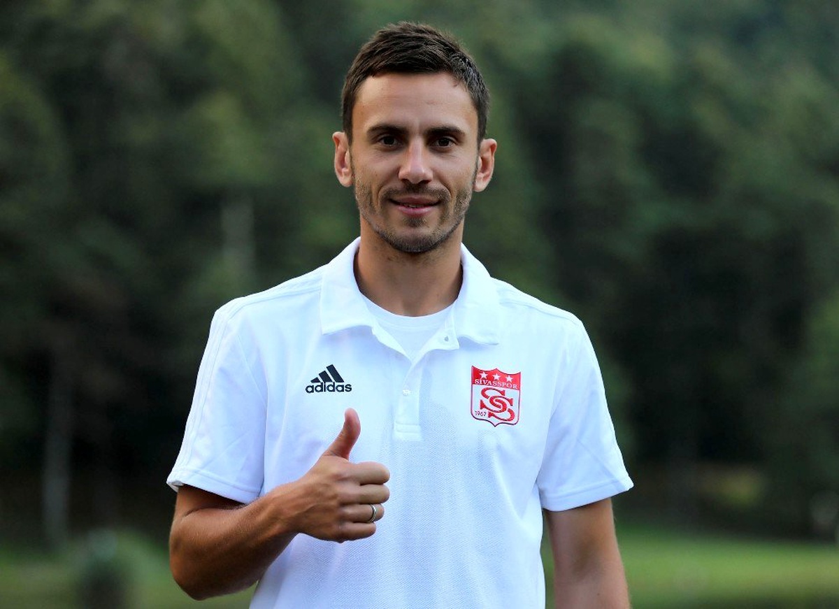 Sivasspor\'da Serhiy Rybalka\'nın sözleşmesi feshedildi