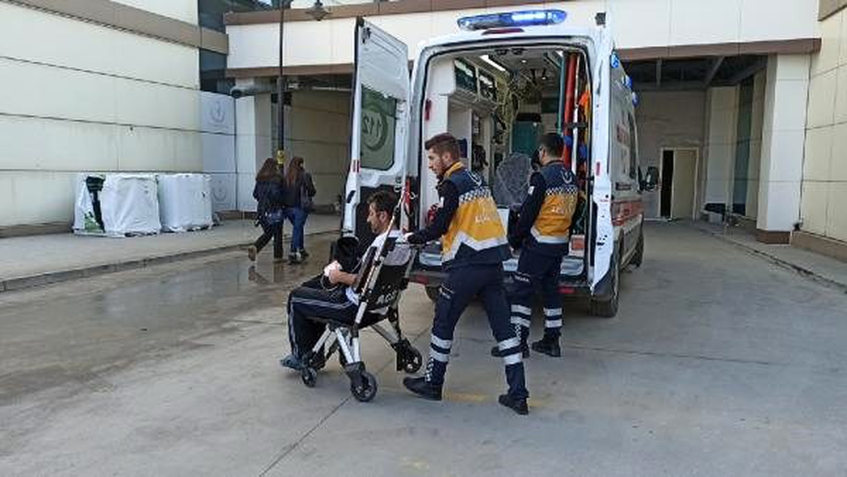 Sobadan sızan gazdan zehirlendi, komşuları evde baygın buldu