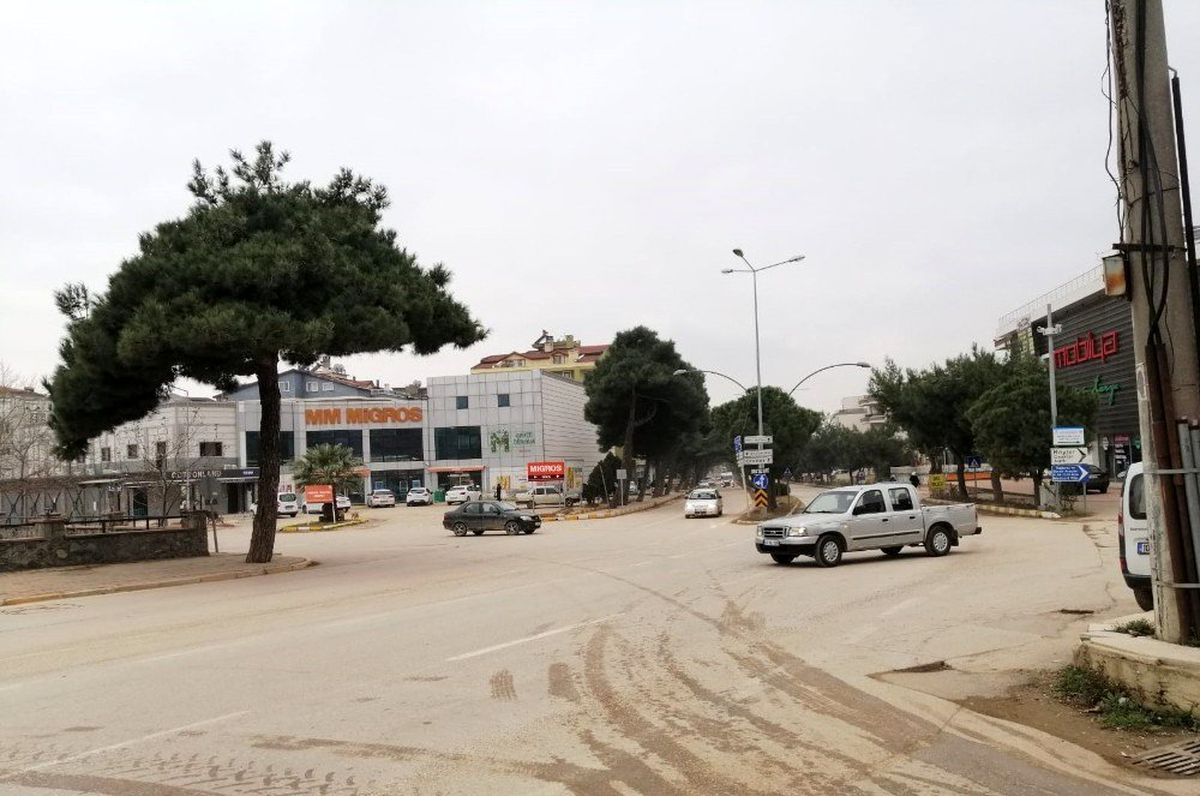 Tehlikeli kavşakta çözüm arayışı