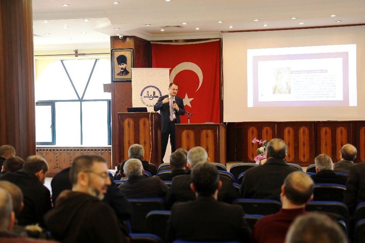 \'Temel Aile Bilinci Eğitimi\' seminerleri devam ediyor