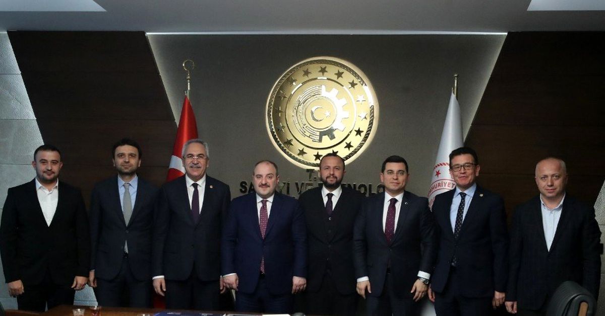 Tütüncü, Bakan Varank\'ı ziyaret etti
