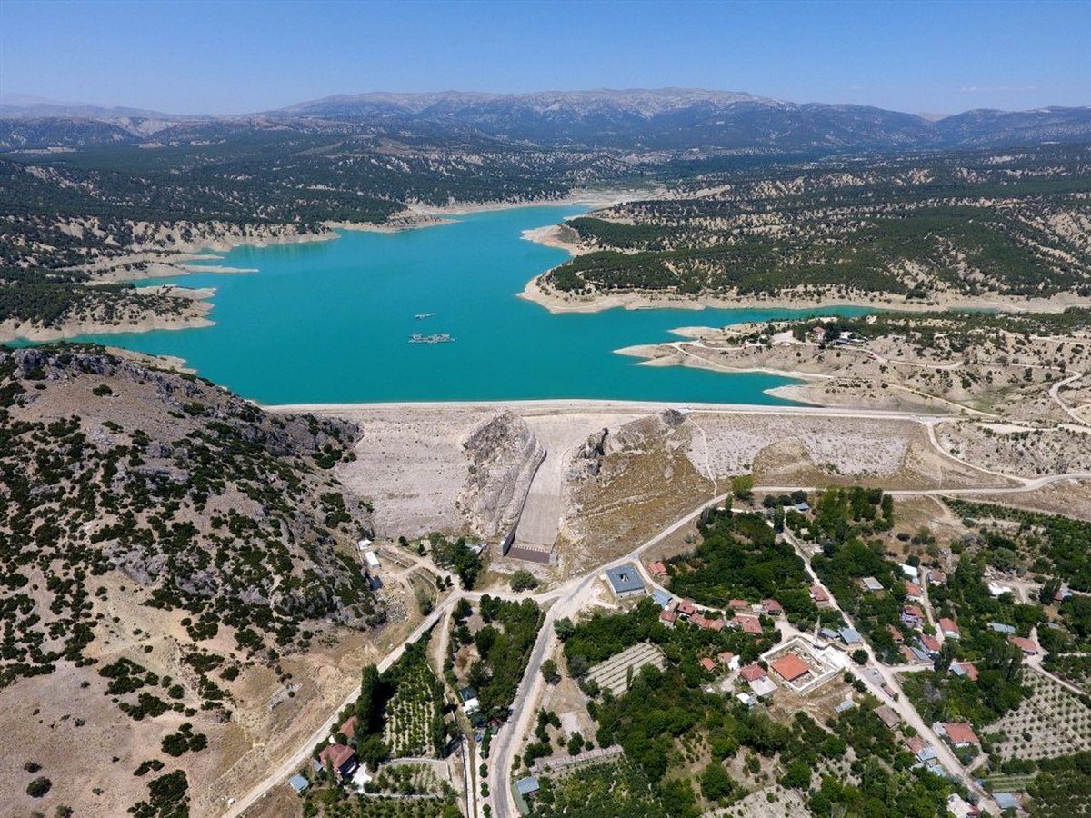 Antalya\'ya 19 baraj ve 3 gölet inşa edildi