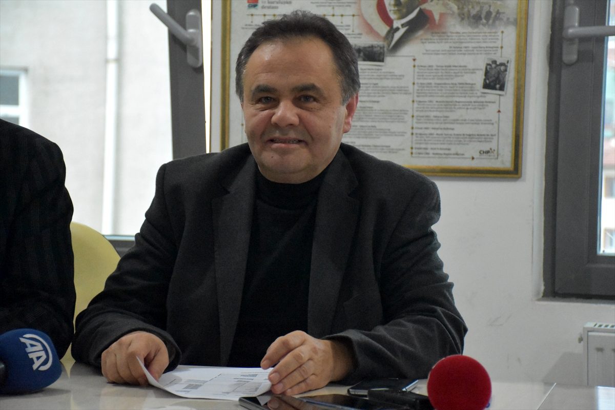 Bilecik Belediye Başkanı Şahin: "Geçici olarak aldığımız işçiler, süreleri bittiği için çıkarıldı"