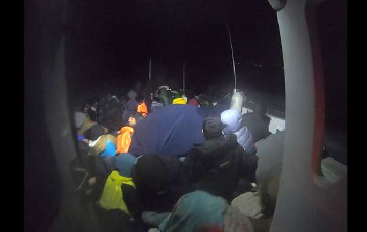 Çanakkale\'de 70 kaçak göçmen yakalandı