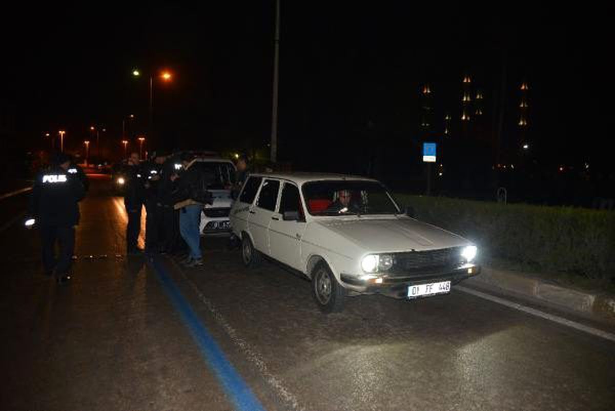 Drift atan alkollü ve ehliyetsiz sürücü, polisten kaçamadı