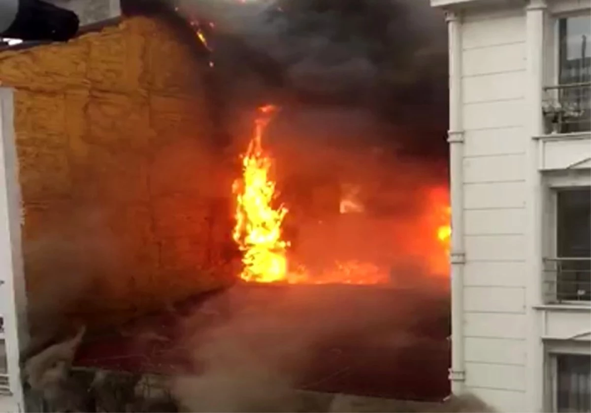Esenyurt\'ta korkutan yangın: 2 çocuk kurtarıldı
