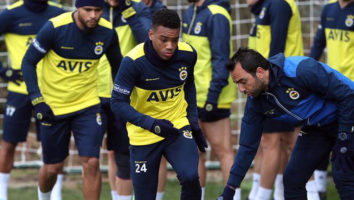 Fenerbahçe\'de Gaziantep mesaisi! Deniz Türüç müjdesi...