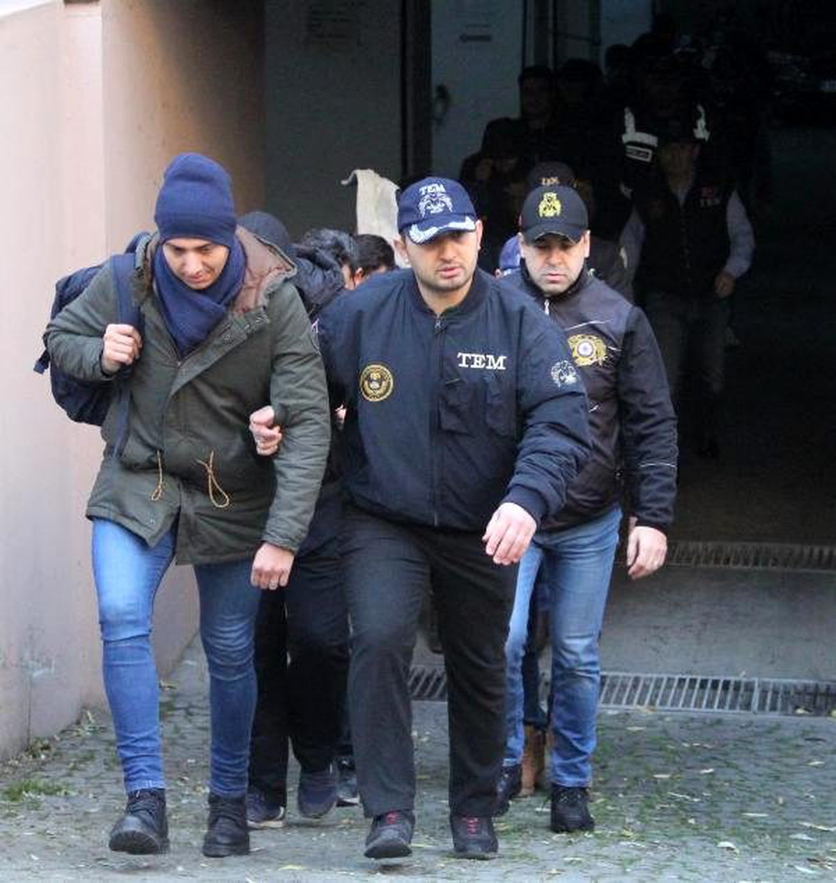 FETÖ şüphelileri adliyeye sevk edildi