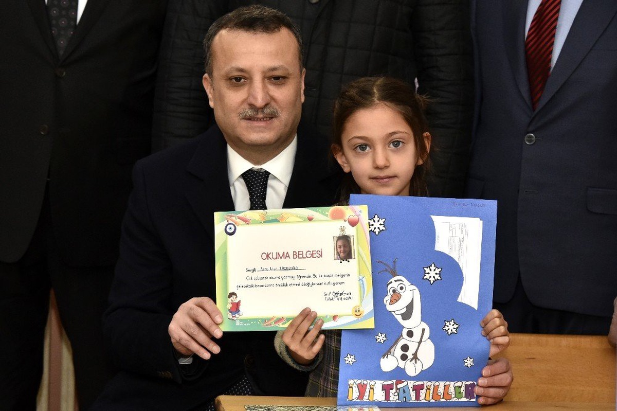 Gümüşhane\'de 19 bin 368 öğrenci karne aldı