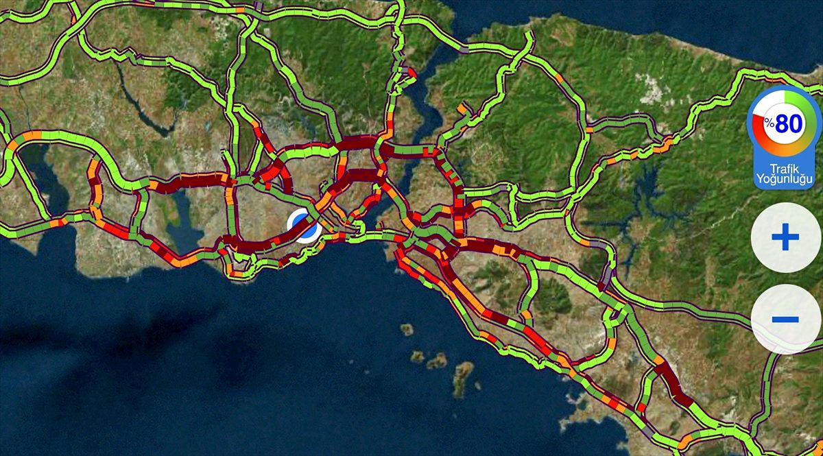 İstanbul\'da trafik yoğunluğu yüzde 80\'e ulaştı